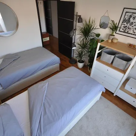Universum Penthouse شقة